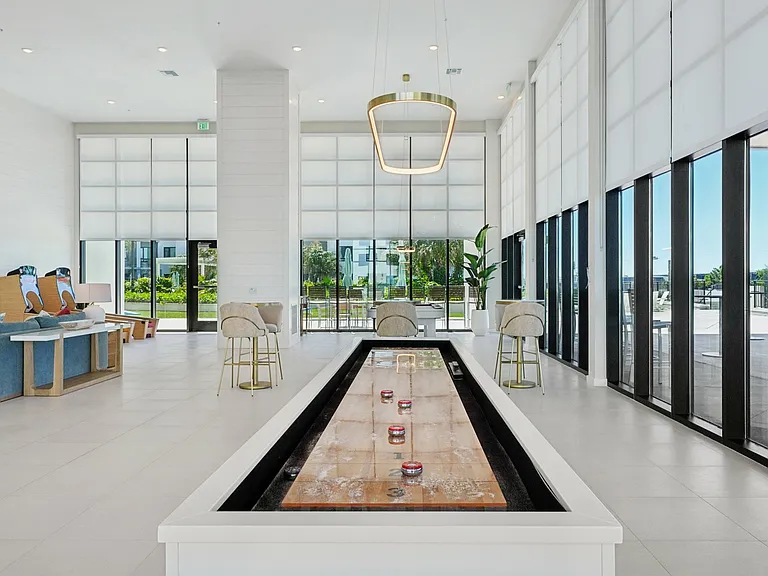 Marina Club Apartment homes — Photo 13