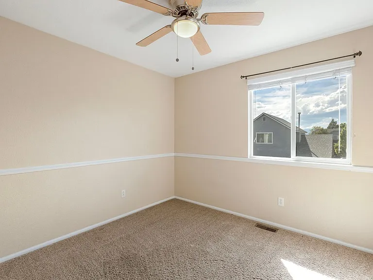 6276 Riverdale Dr — Photo 22