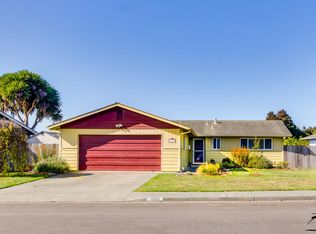 1999 Ernest Way, Arcata, CA 95521