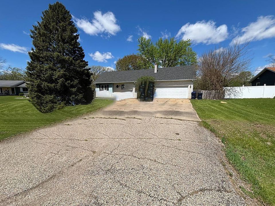 1st image of 711 E Jonquil COURT