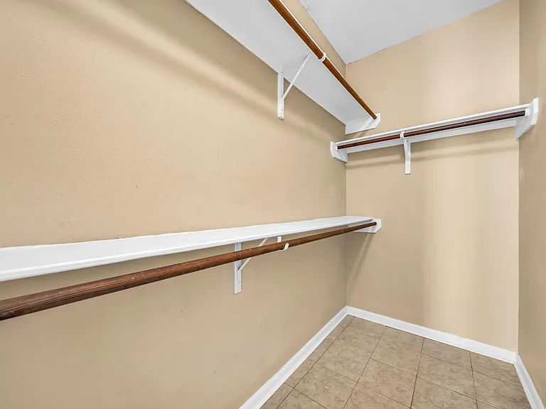 1213 Oxon Run — Photo 13