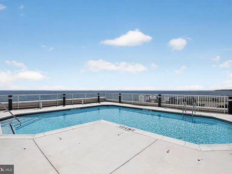 8501 Bayside Rd #604 — Photo 30