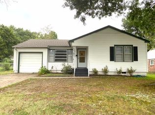 2404 Elmira St, Muskogee, OK 74403