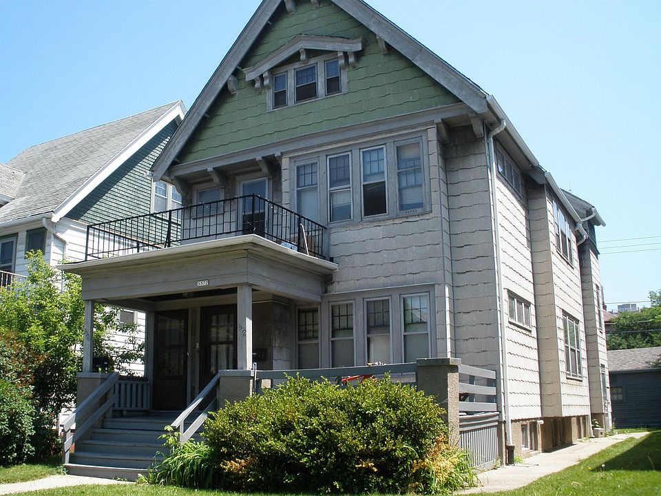 1st image of 3372 N Oakland Ave #3372