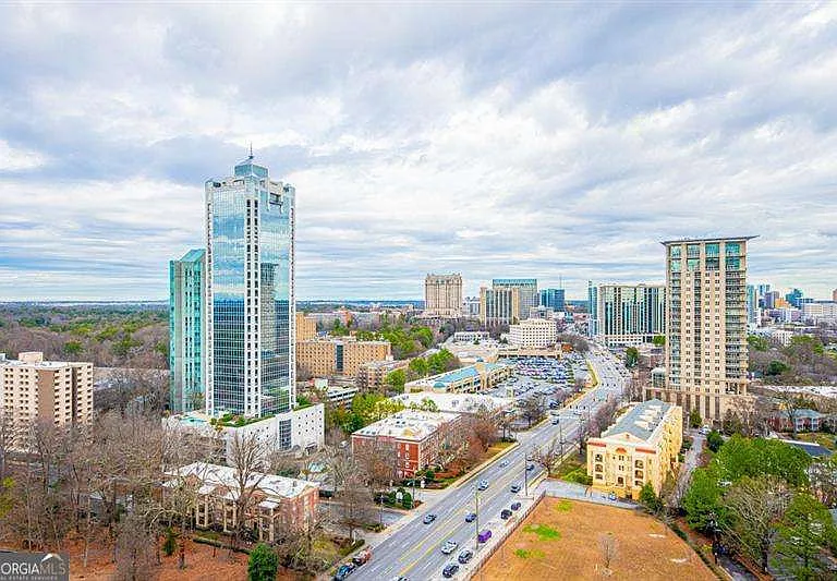 2795 Peachtree Rd NE #1909 — Photo 41