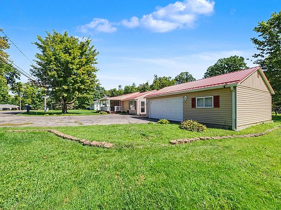 5th image of 972 Reed Rd