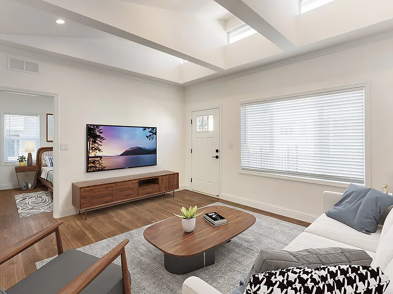 Glenmoor Green Apartments — Photo 31