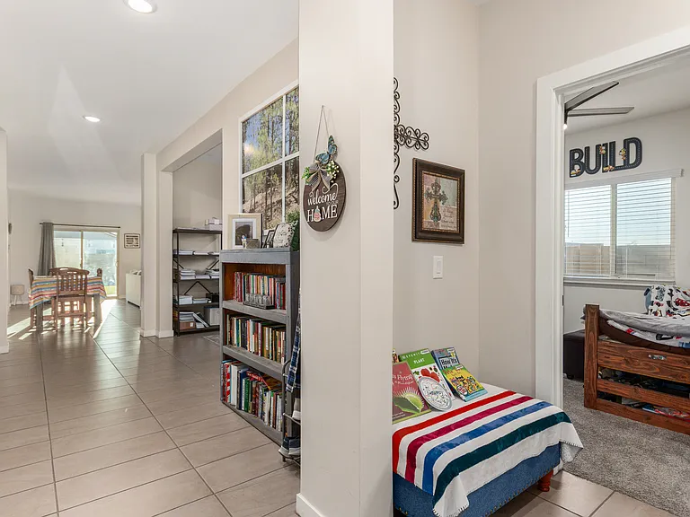 Entry way to home