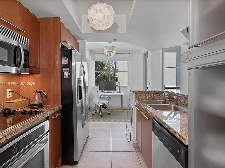 110 Washington Ave #1502 — Photo 20