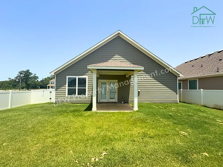 8978 Fair Oaks Dr — Photo 11