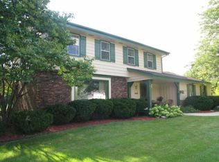 3205 San Juan Trl, Brookfield, WI 53005