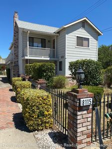 8115 Freeport Blvd, Sacramento, CA, 95832