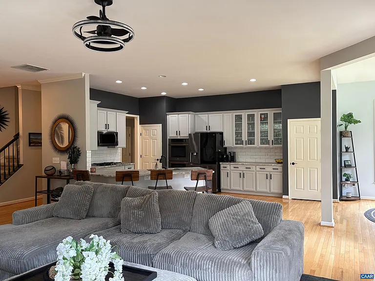 42 Branch Ln — Photo 9
