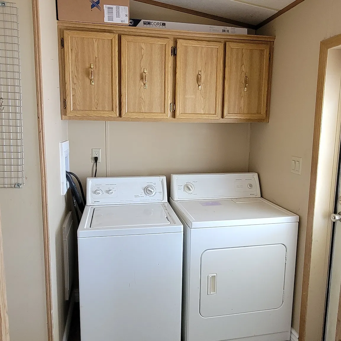 3 bed, 1040 sqft, $1,895 — Photo 3