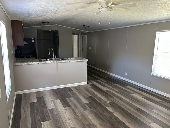 3rd image of 2620 N Washington St #14R