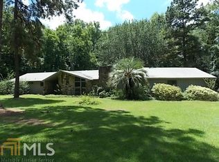 425 W Hiawatha St, Metter, GA 30439