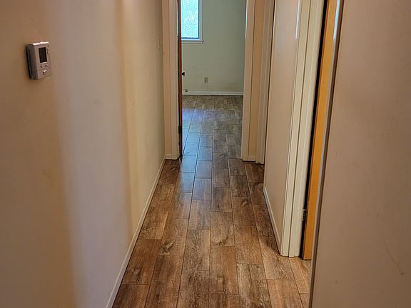 3rd image of 215 W North Ave