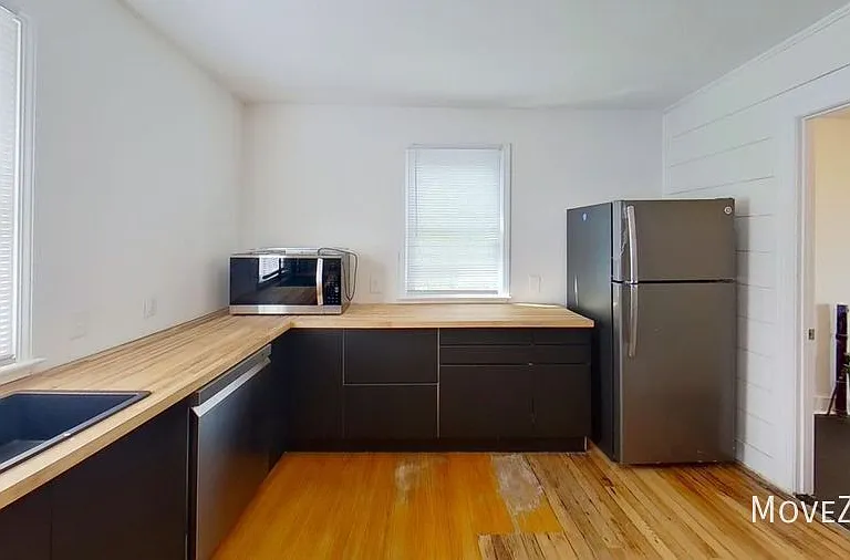 1710 Oakwood Ave — Photo 19