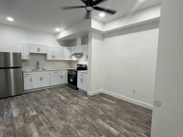 2583 Valle Verde Ln #102, Imperial, CA 92251