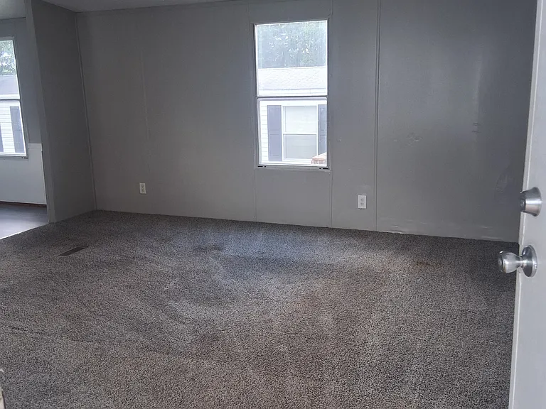 4636 Karie Ln — Photo 4