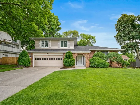 4812 Pommel Pl, West Des Moines, IA 50265