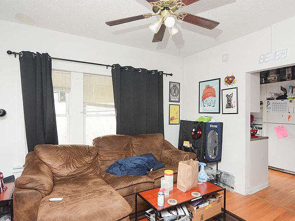 5th image of 1636 W Montrose Ave #3W