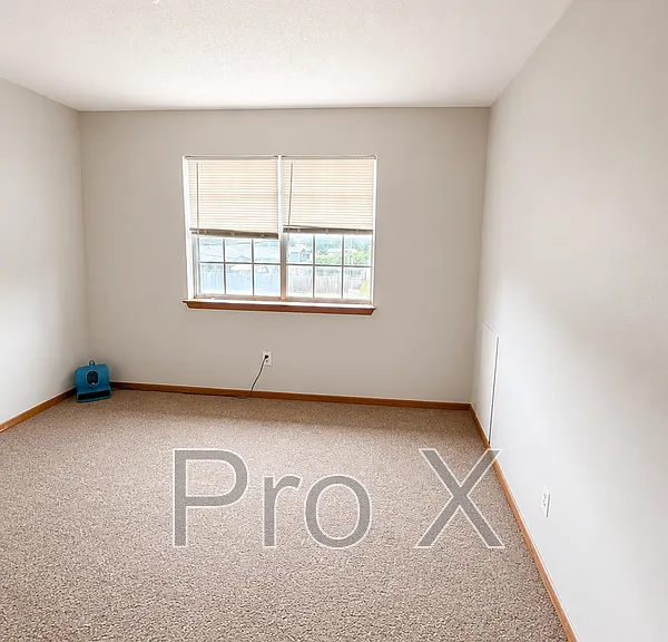 1011 S Jefferson St #2 — Photo 7