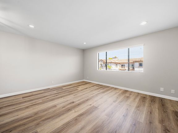 5th image of 541 N 6th St APT F