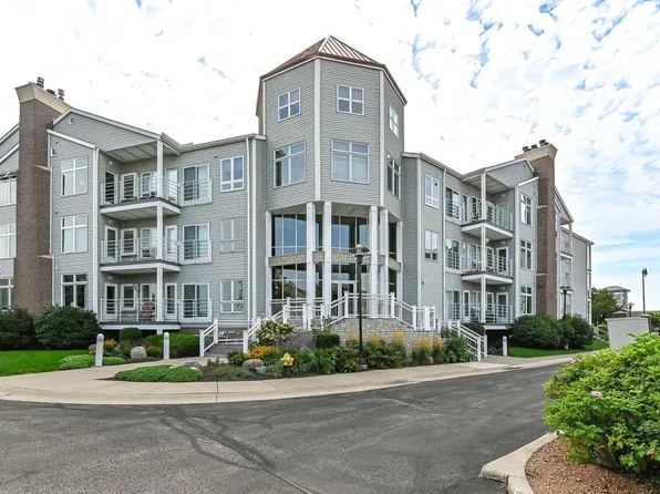 35 Harborview DRIVE #112, Racine, WI 53403