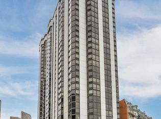 990 N Lake Shore Dr APT 19B, Chicago, IL 60611