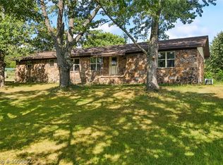 724 Sycamore St, Mountainburg, AR 72946