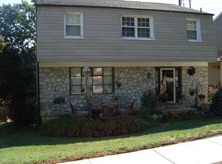 332 W Ridley Ave, Ridley Park, PA 19078