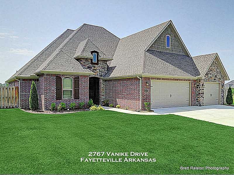 1st image of 2767 Vanike Dr