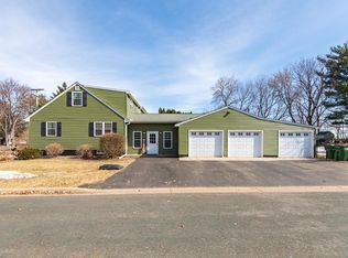 5801 147th St N, Hugo, MN 55038