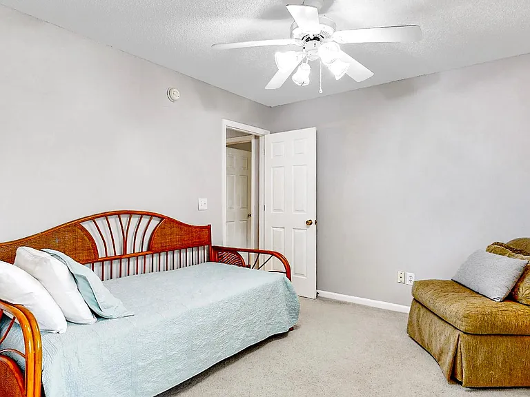 130 Sea Cotton Cir — Photo 17