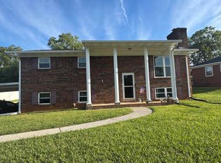 103 Mesa Rd, Maryville, TN 37804