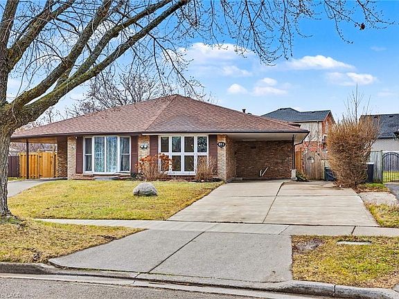 2nd image of 61 Eastbury Dr