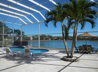 10682 Oak Meadow Ln, Lake Worth, FL 33449