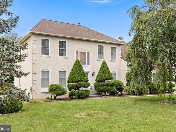 154 Orthodox Dr, Richboro, PA 18954