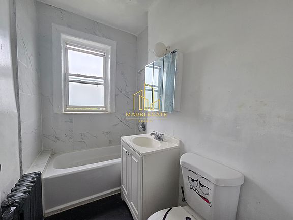 5th image of 110-112 Lincoln St #305