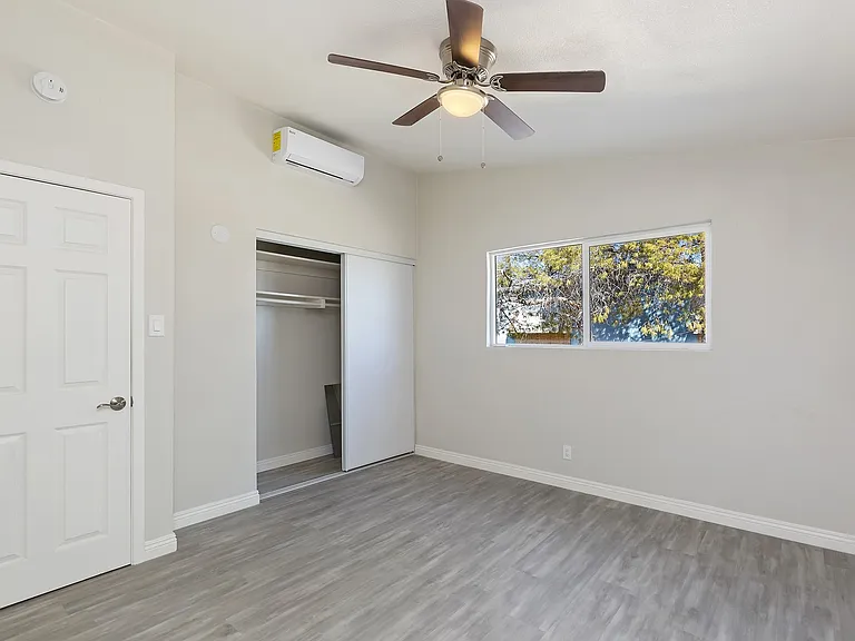 5951 Rose Ellen Ave — Photo 10