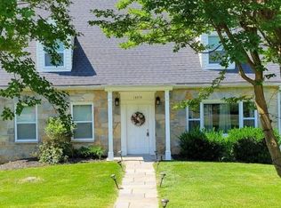 18339 Sharon Rd, Triangle, VA 22172