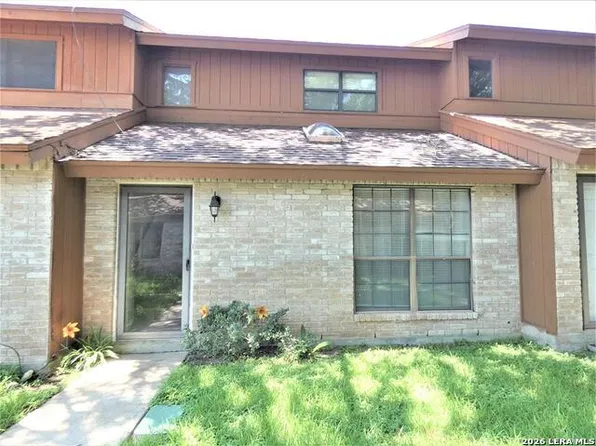 207 S Archer St APT A3, Beeville, TX 78102