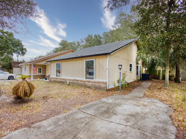1067 W WILLOW COVE Court, Jacksonville, FL 32233