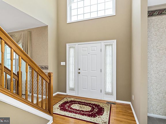 4th image of 1524 Whispering Woods Dr