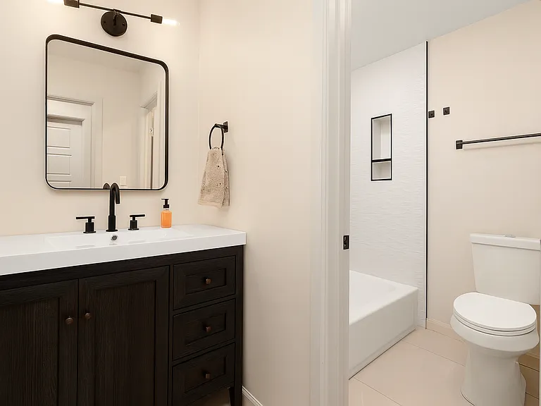 1518 Orchid Ave — Photo 20