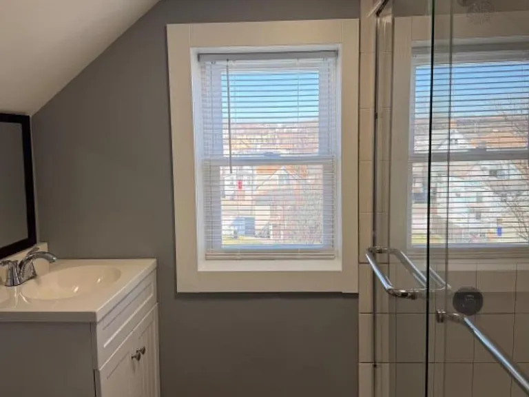 182 Pierre Ave — Photo 14