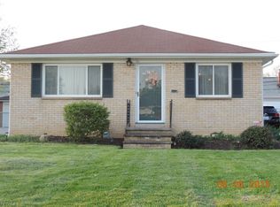 14613 Wheeler Rd, Maple Heights, OH 44137