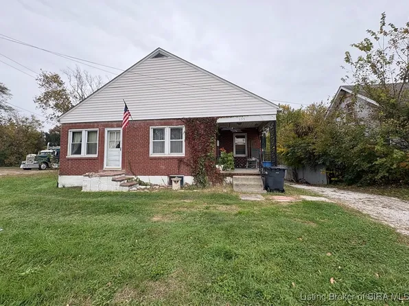 155 N Gardner Street, Scottsburg, IN 47170