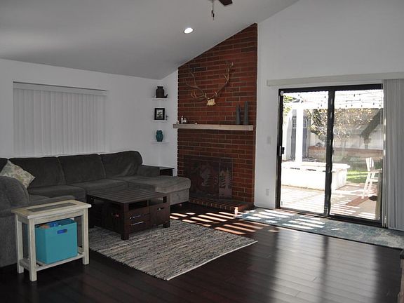 4th image of 920 Kumquat Pl